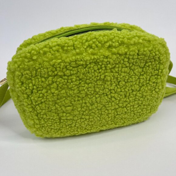 UGG Janey II Sherpa, Jalapeno Crossbody - Picture 3 of 10